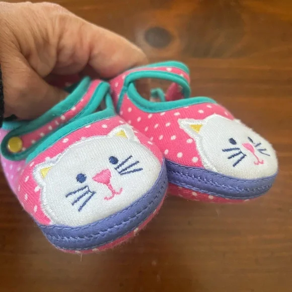 Gymboree Pink Mary Jane Baby Shoes with Teal Trim and Cat Face - Picture 5 of 11